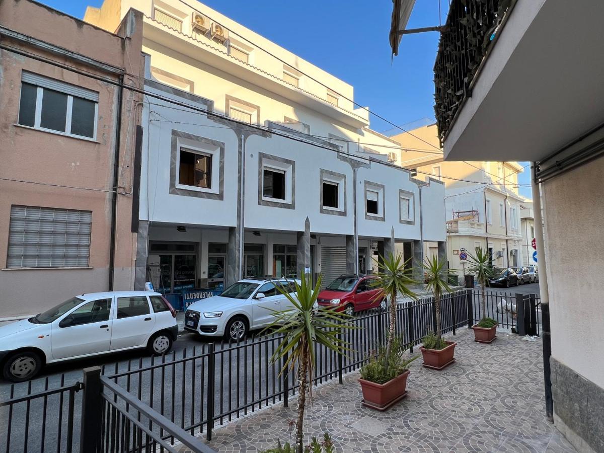 Oro Blu Bed & Breakfast Bagnara Calabra Exterior photo
